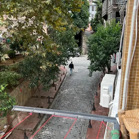 Galataport Apartment
